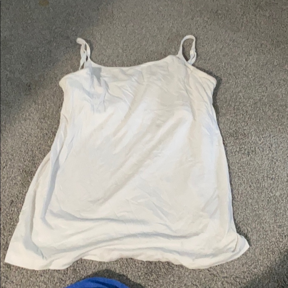 Gap maternity with built in bra